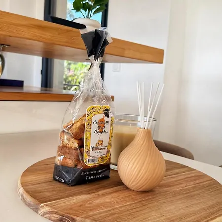 Climatisé Avec Piscine Et Sublime Vue Appartement *