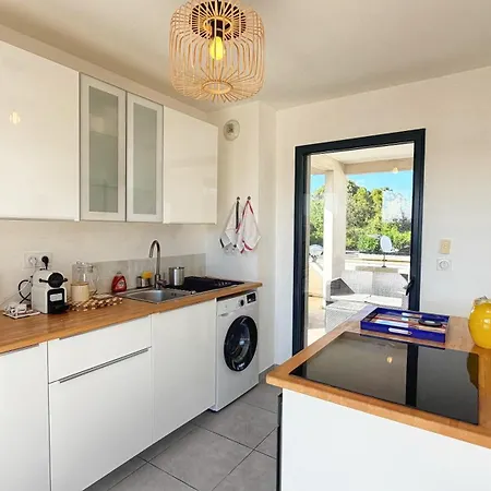 Appartement Climatisé Avec Piscine Et Sublime Vue Porto-Vecchio (Corsica)