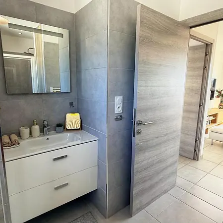 Appartement Climatisé Avec Piscine Et Sublime Vue Porto-Vecchio (Corsica)