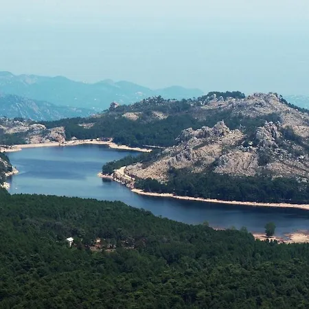 Appartement Climatisé Avec Piscine Et Sublime Vue Porto-Vecchio (Corsica)